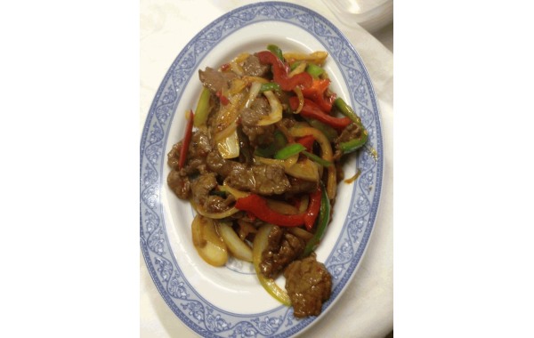 L25 Boeuf sauté piquant
